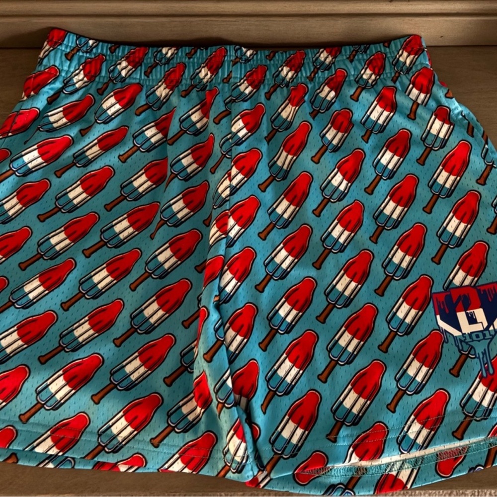 Vibrant Popsicle Print Athletic Shorts for Men